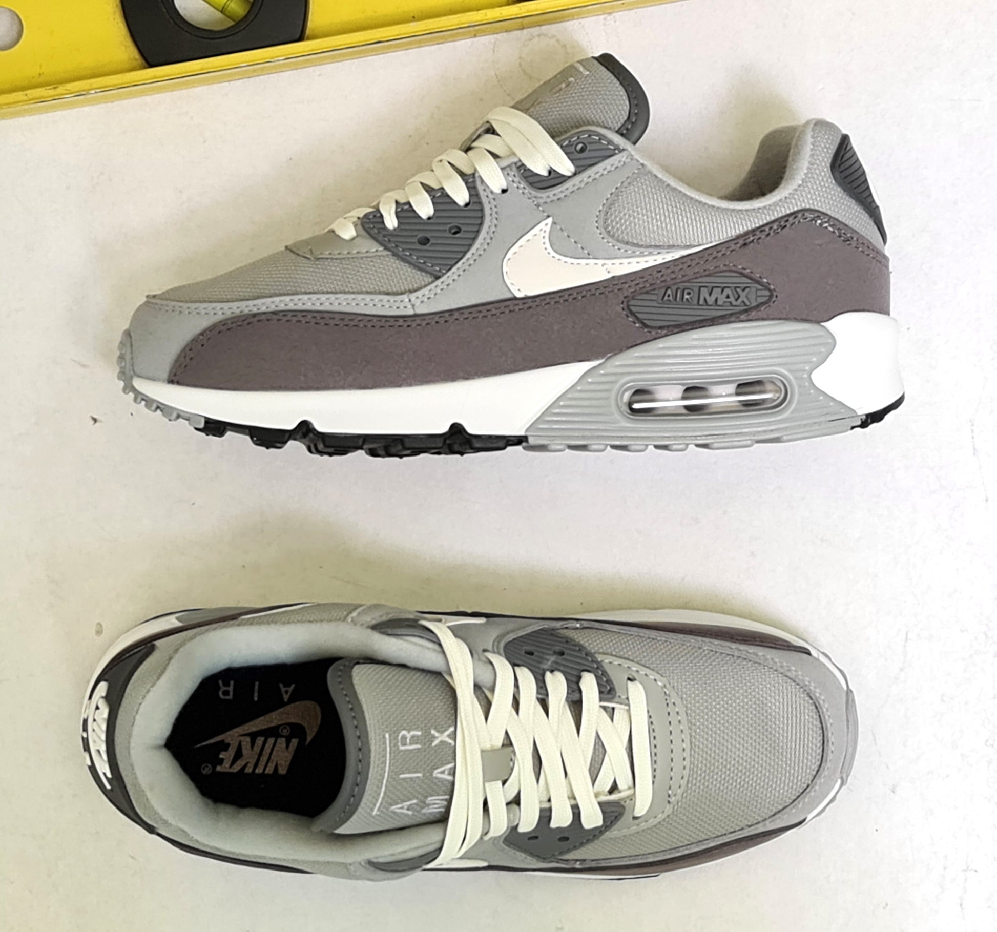 nike air max smoke grey