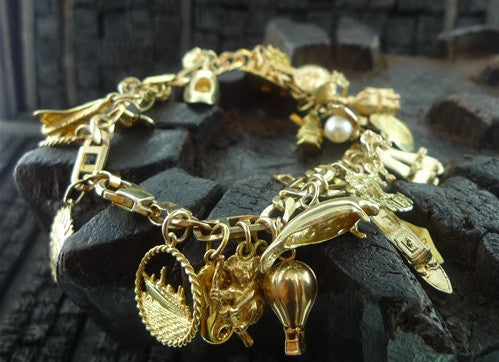 Estate 14K Gold 5 Charm Bracelet