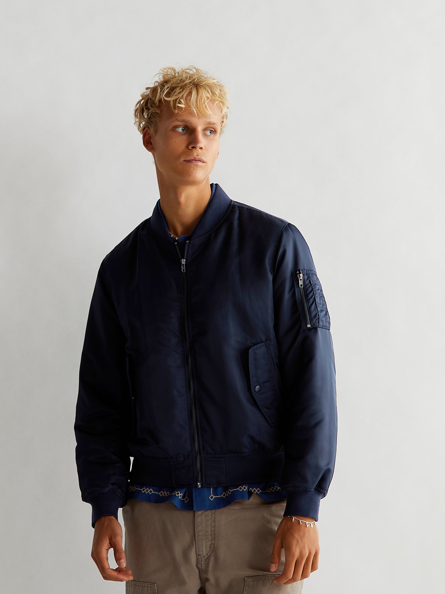 ブルー×レッド STANDARD 1B JACKET NAVY - 通販 - www.sweetchocolate.ro