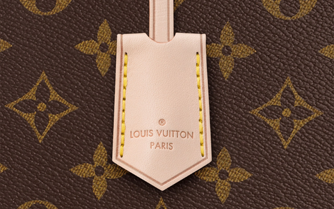Check the Lettering and Stamping of the Handbag
