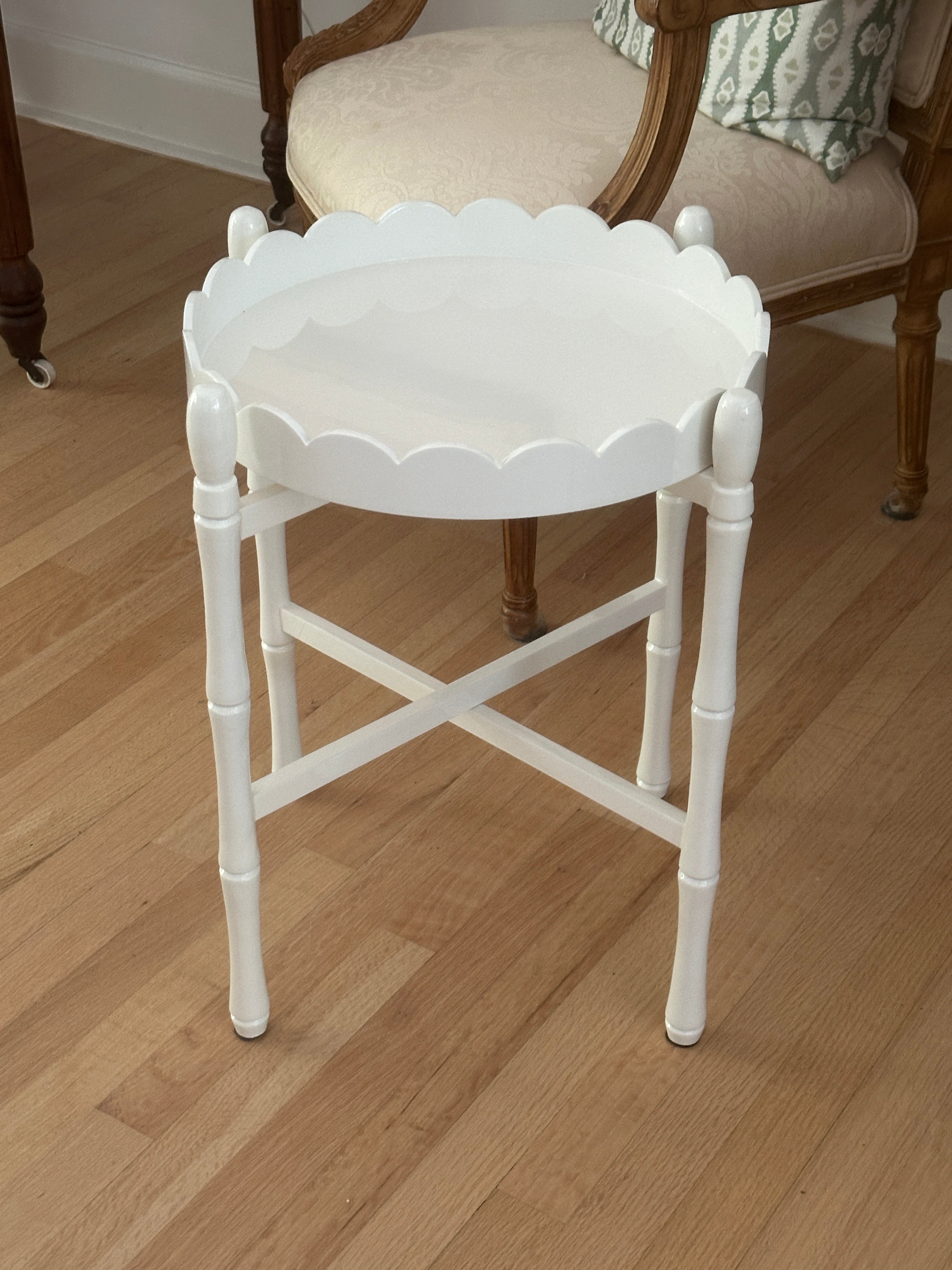 SCALLOP TRAY TABLES ~ PREORDER