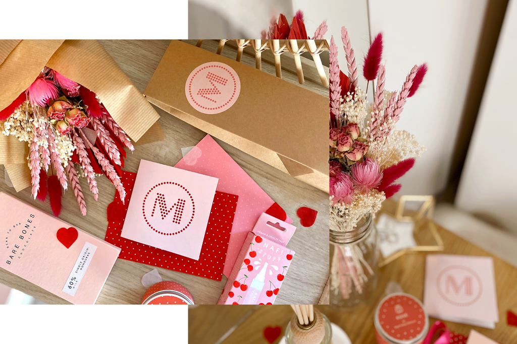 Valentine's Day Flowers Gift Box UK