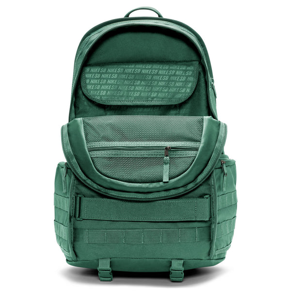 Estragos Polvoriento camisa Nike SB RPM Skateboarding Backpack Noble Green – Welcome Skateshop | Madrid