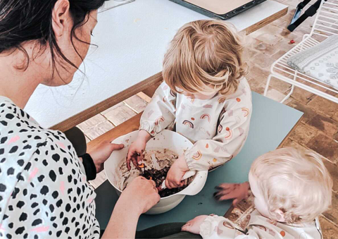 Baking with mum