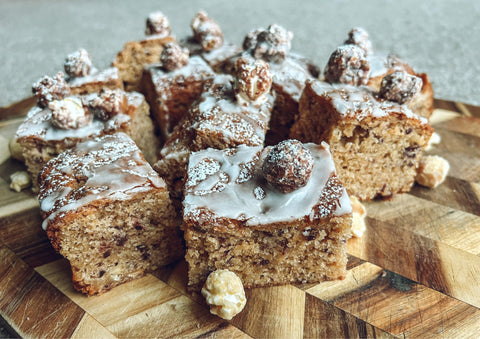 White chocolate and raspberry tray bake