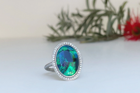 large black opal ring in diamond