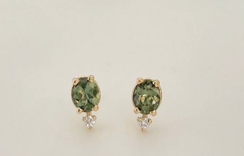 sapphire and diamond stud earrings