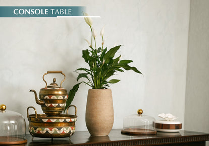 Console Table.jpg__PID:20b5991b-5dc6-431a-be06-158ef0b60755