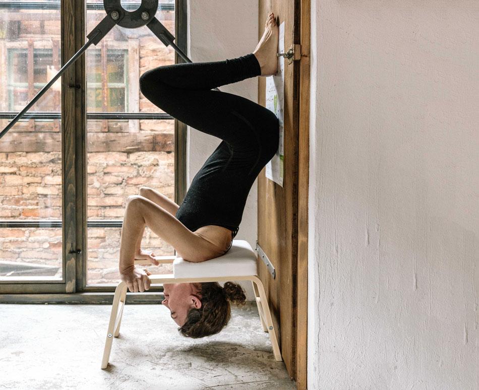 FeetUp® Yoga Headstand Stool | FeetUp® Trainer