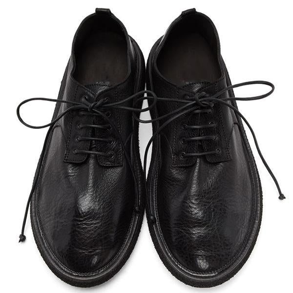 black simple shoes