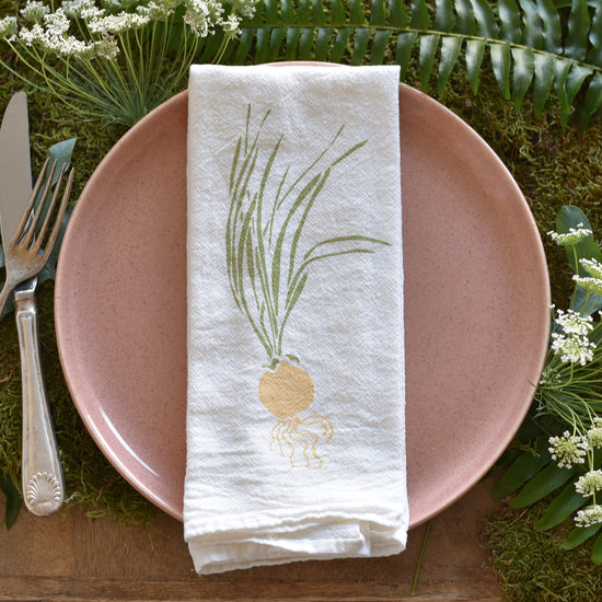 NAPKINS | 17square 100% Linen Dinner Napkins with Thyme Embroidery