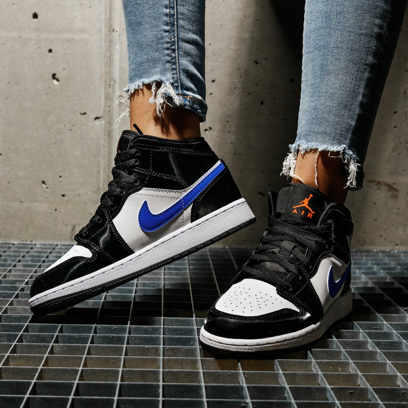 black racer blue jordan 1