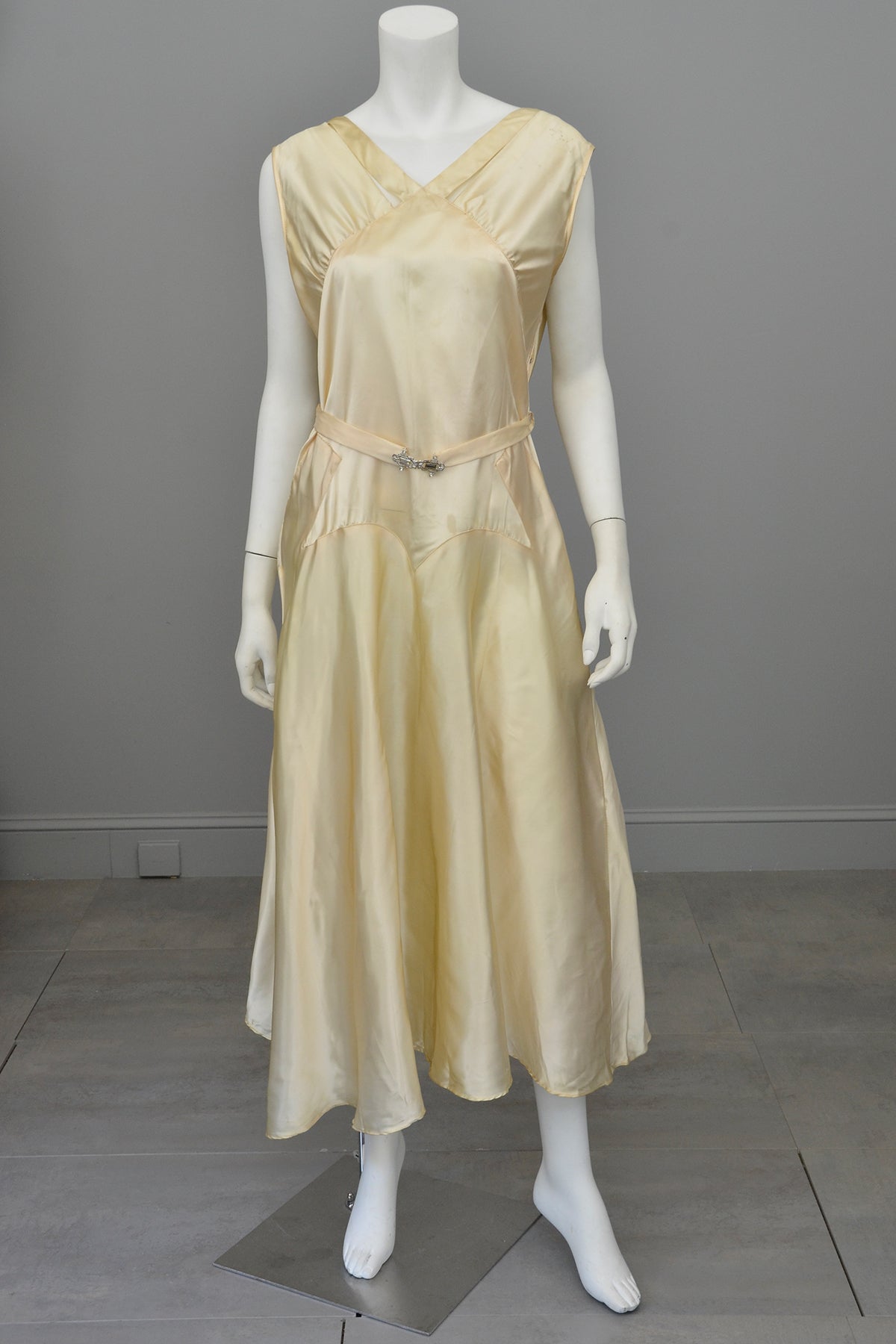 1920s 30s Cream Satin Florette Swag Dress | VintageVirtuosa