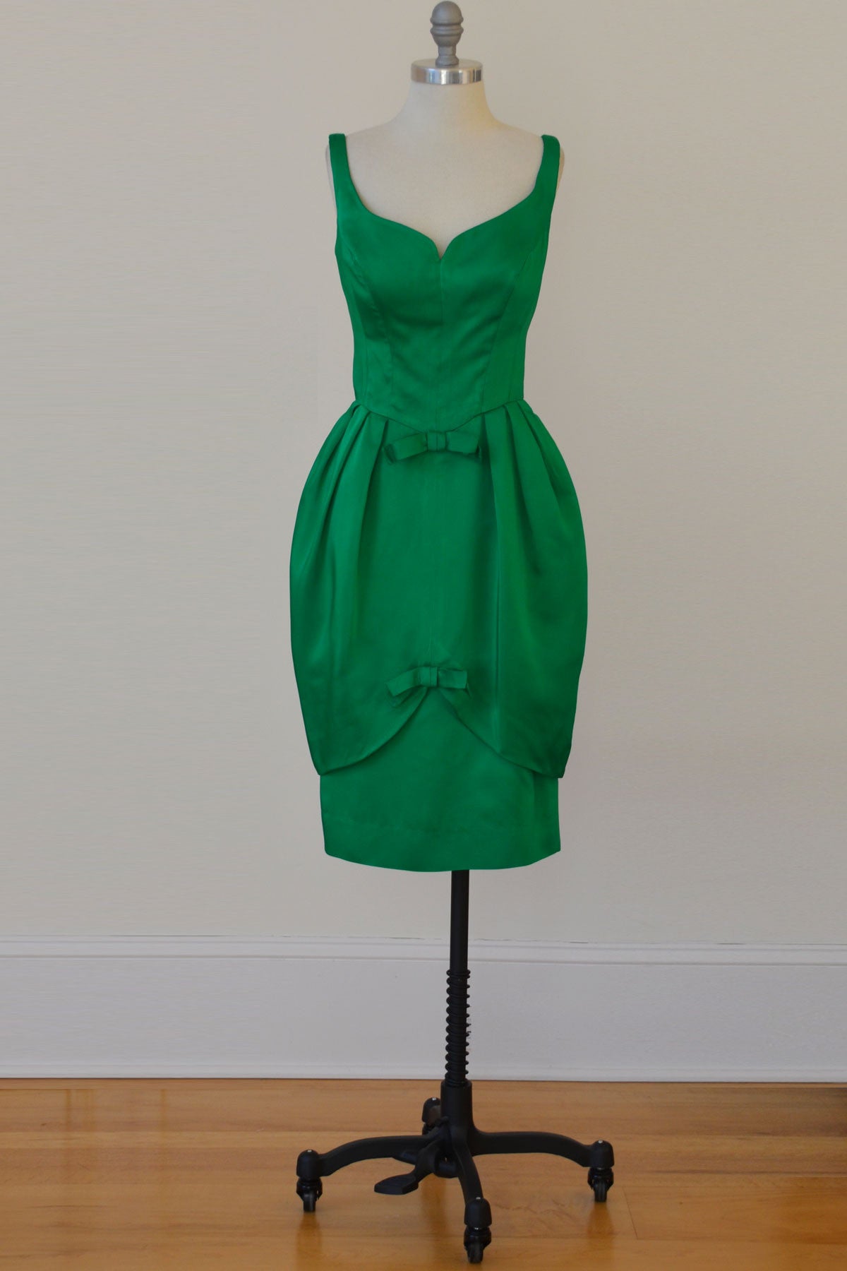 1960's Emerald Green Satin Bombshell Vintage Party Dress with Petal Sk ...