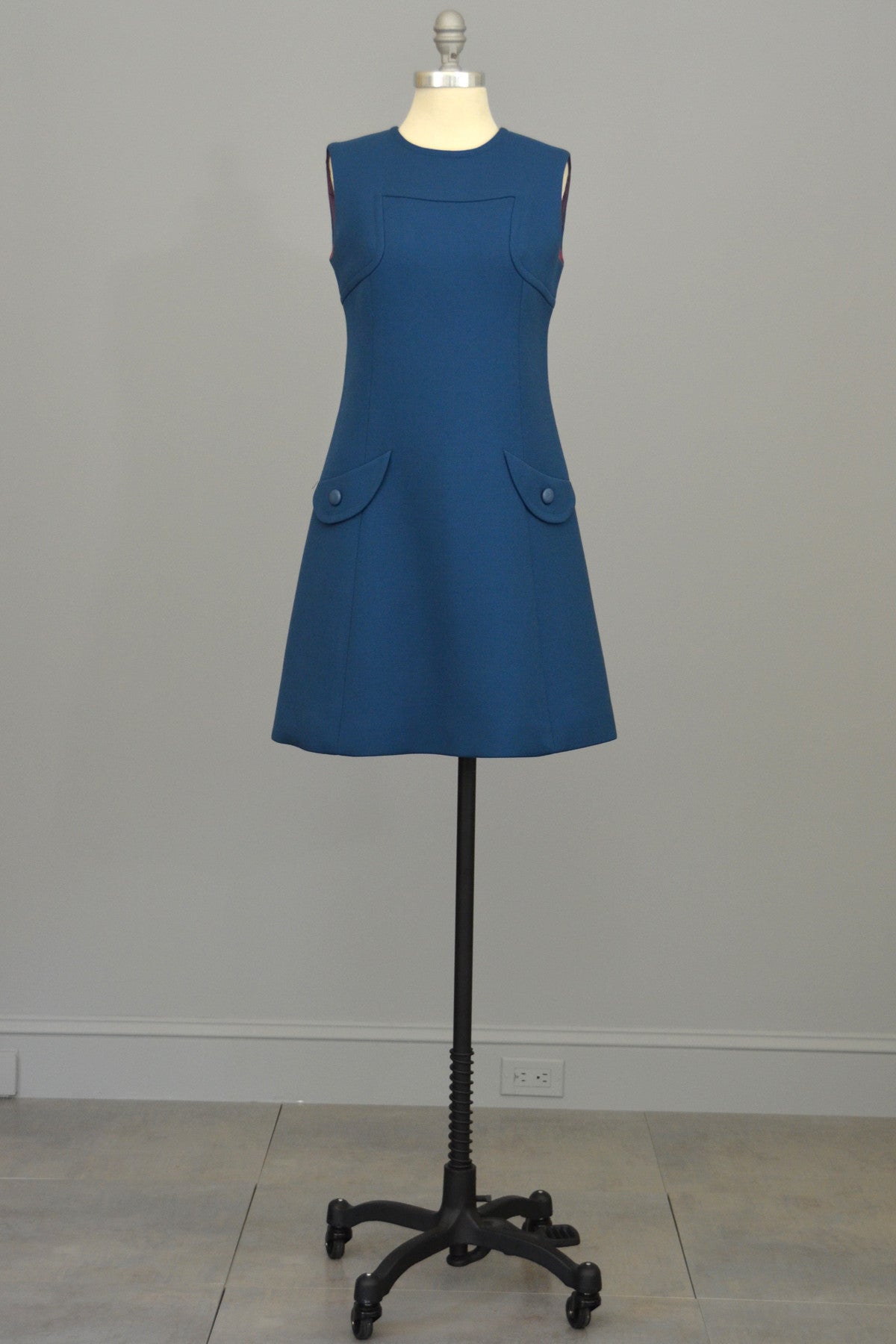 1960s A-Line Mod Blue Vintage Mini Dress | VintageVirtuosa