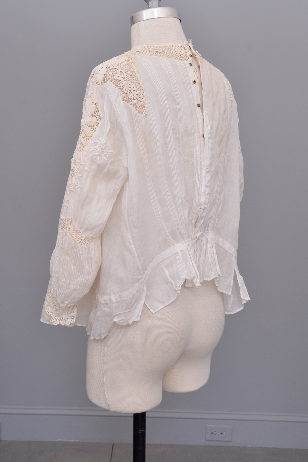 Edwardian White Blouse with Crochet and Embroidery | Restoration neede ...