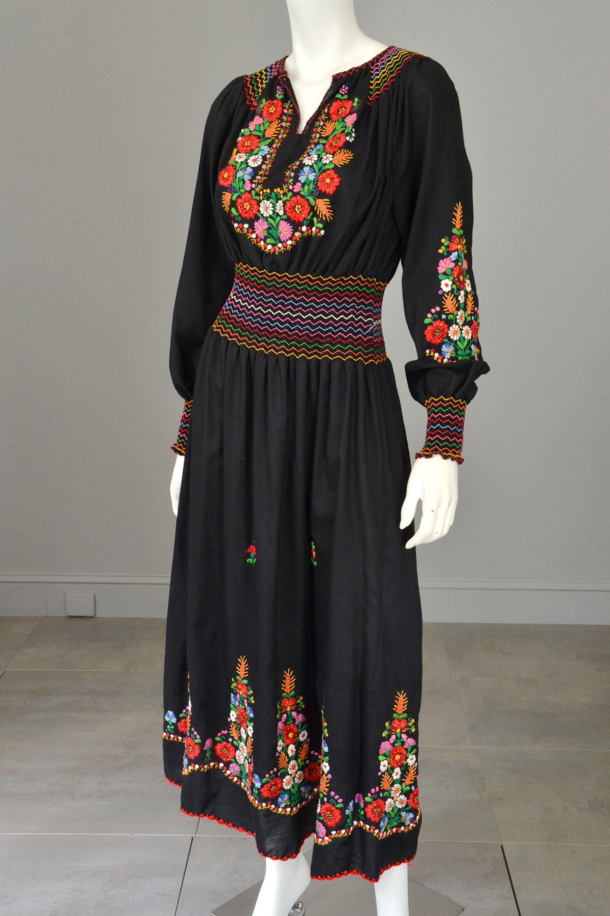 Vtg Embroidered Flowers on Black Hungarian style Peasant Dress ...