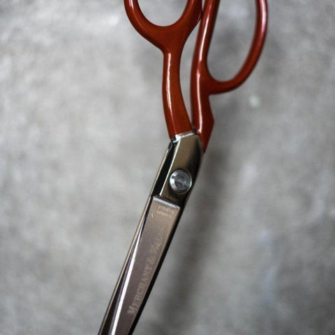 Gold safety scissors – Merchant and Mills - Yarn for the Soul