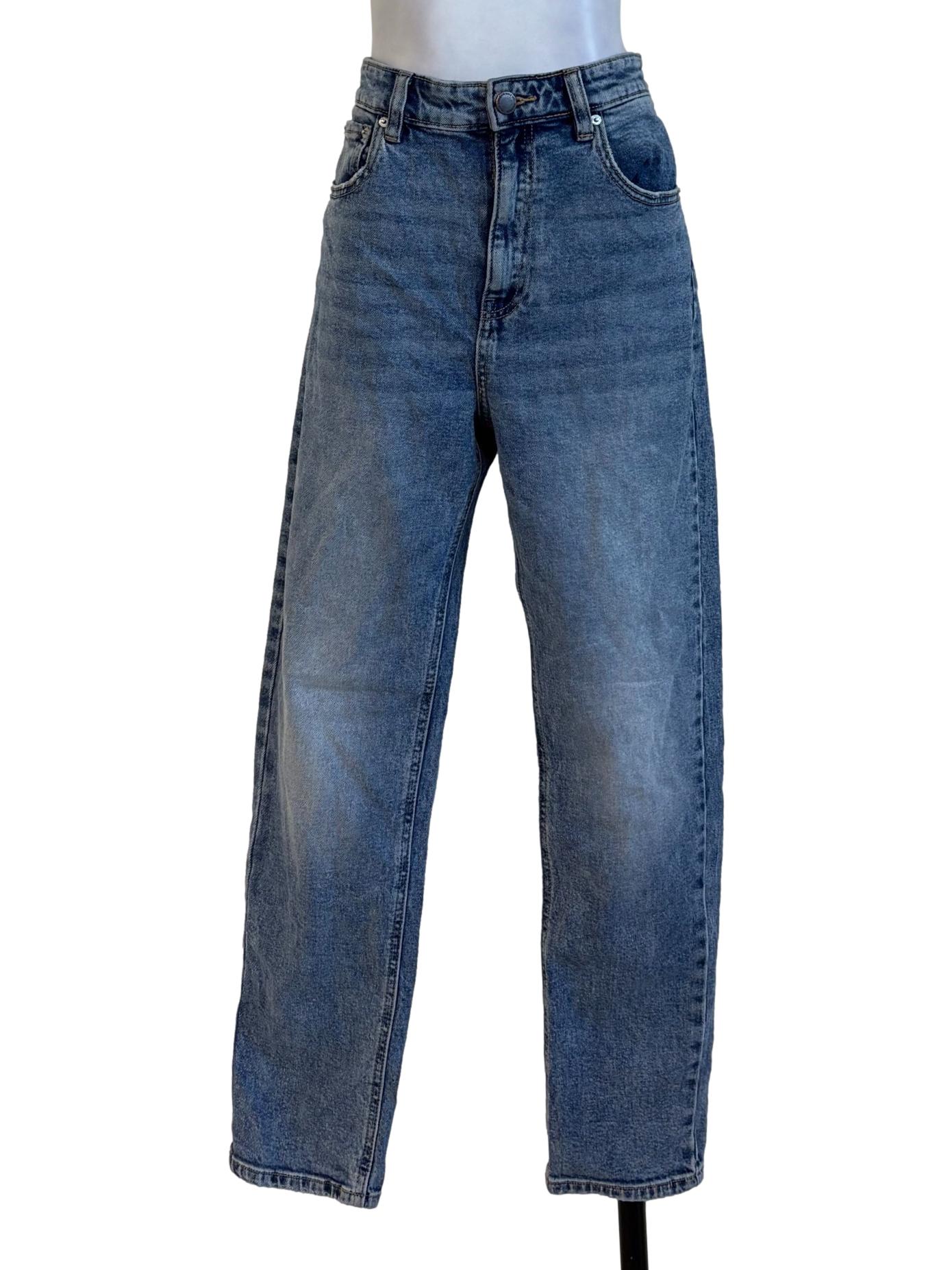 Light Blue High Rise Pegged Jeans