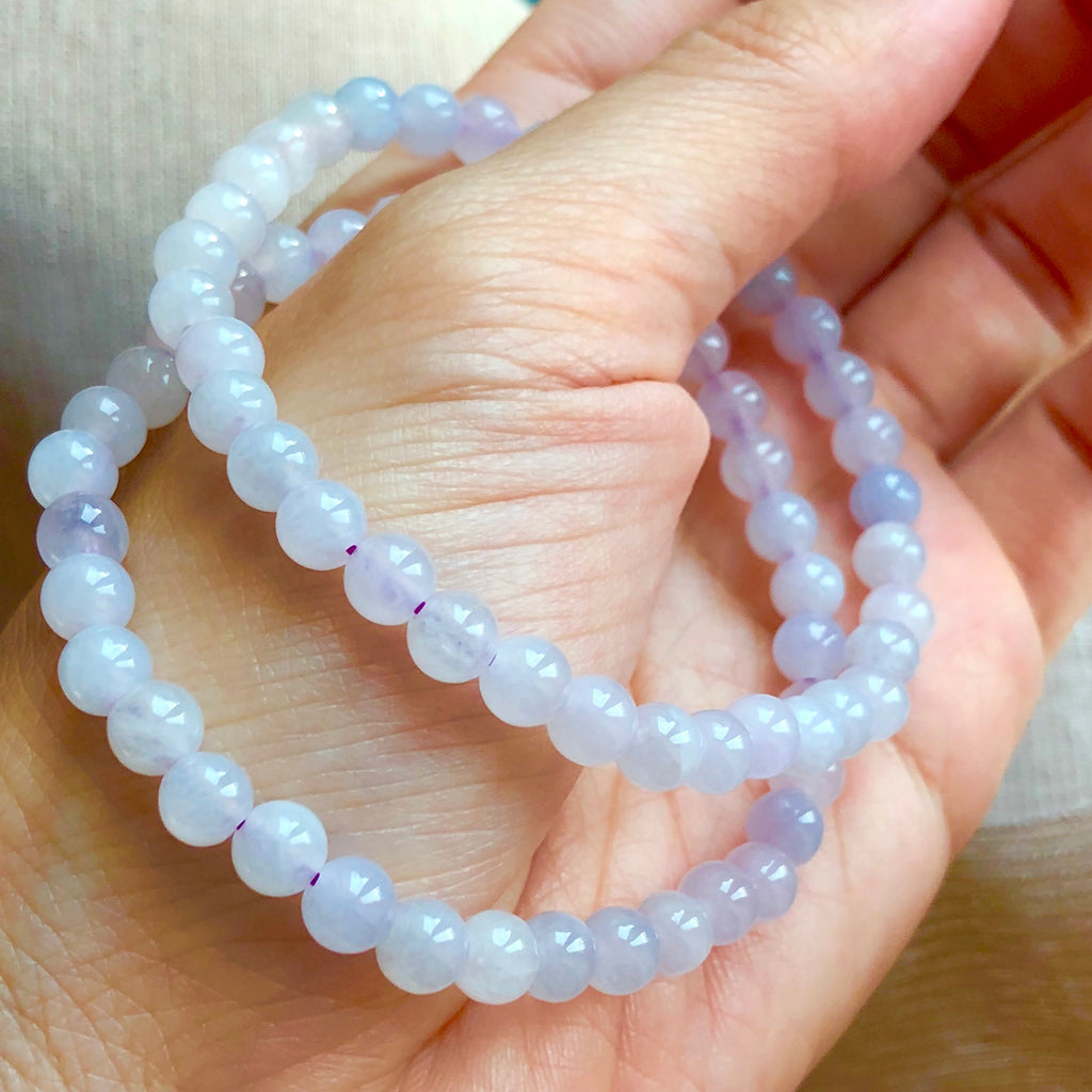 lavender jade bead bracelet