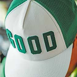 goodgood_good-grass_trucker-hat_button.jpg__PID:d8495ef8-d00b-4921-a67e-12d25ec57311