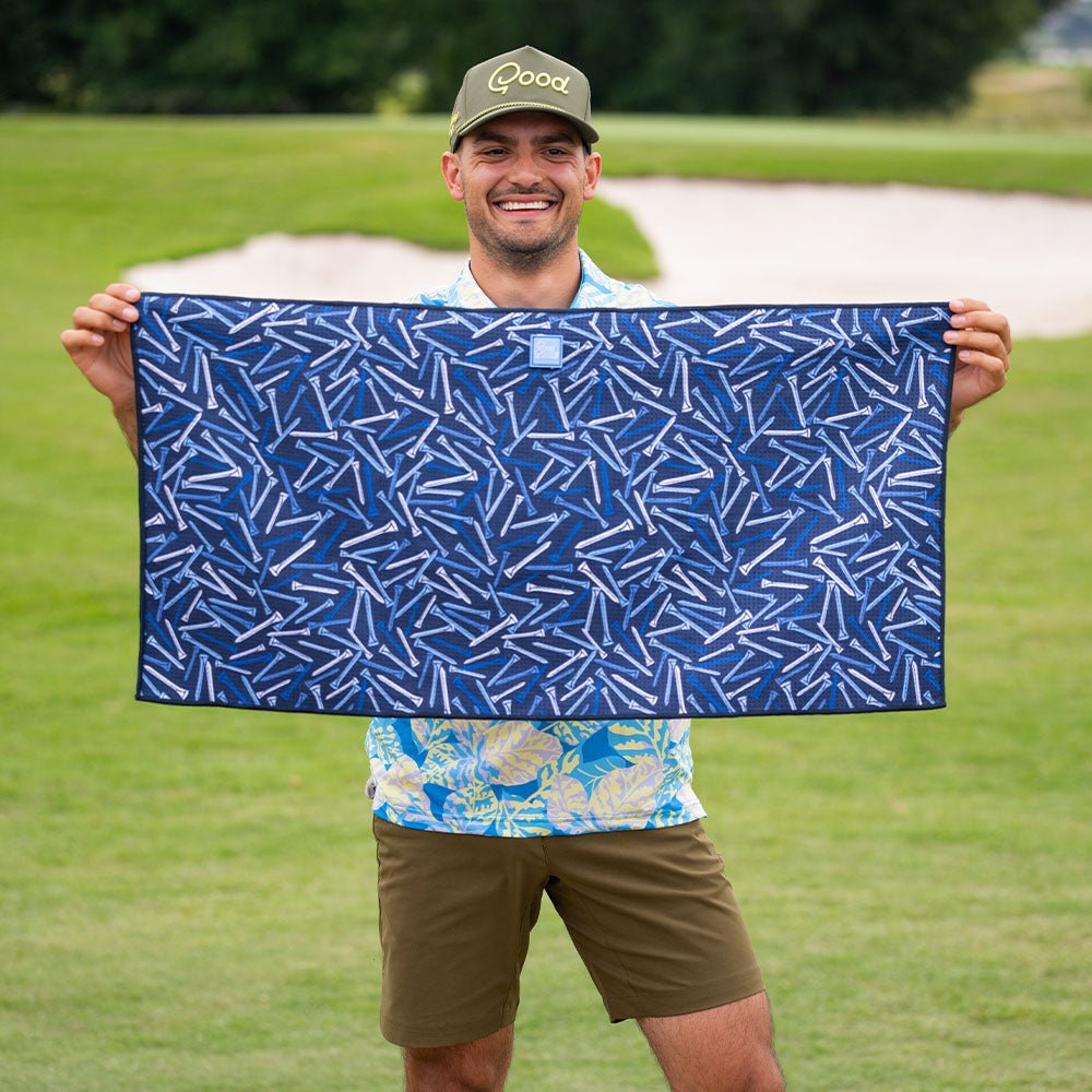 tee-toss-magnetic-towel_pdp-4.jpg__PID:2b0604d4-3439-4449-b87d-2bdbb5d5c9e1