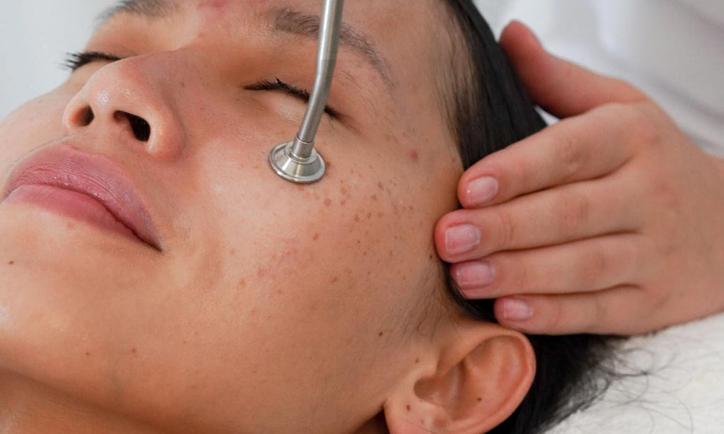 Elemis Biotec Facial Treatment Recommendations Woman Receiving Skincare Treatment