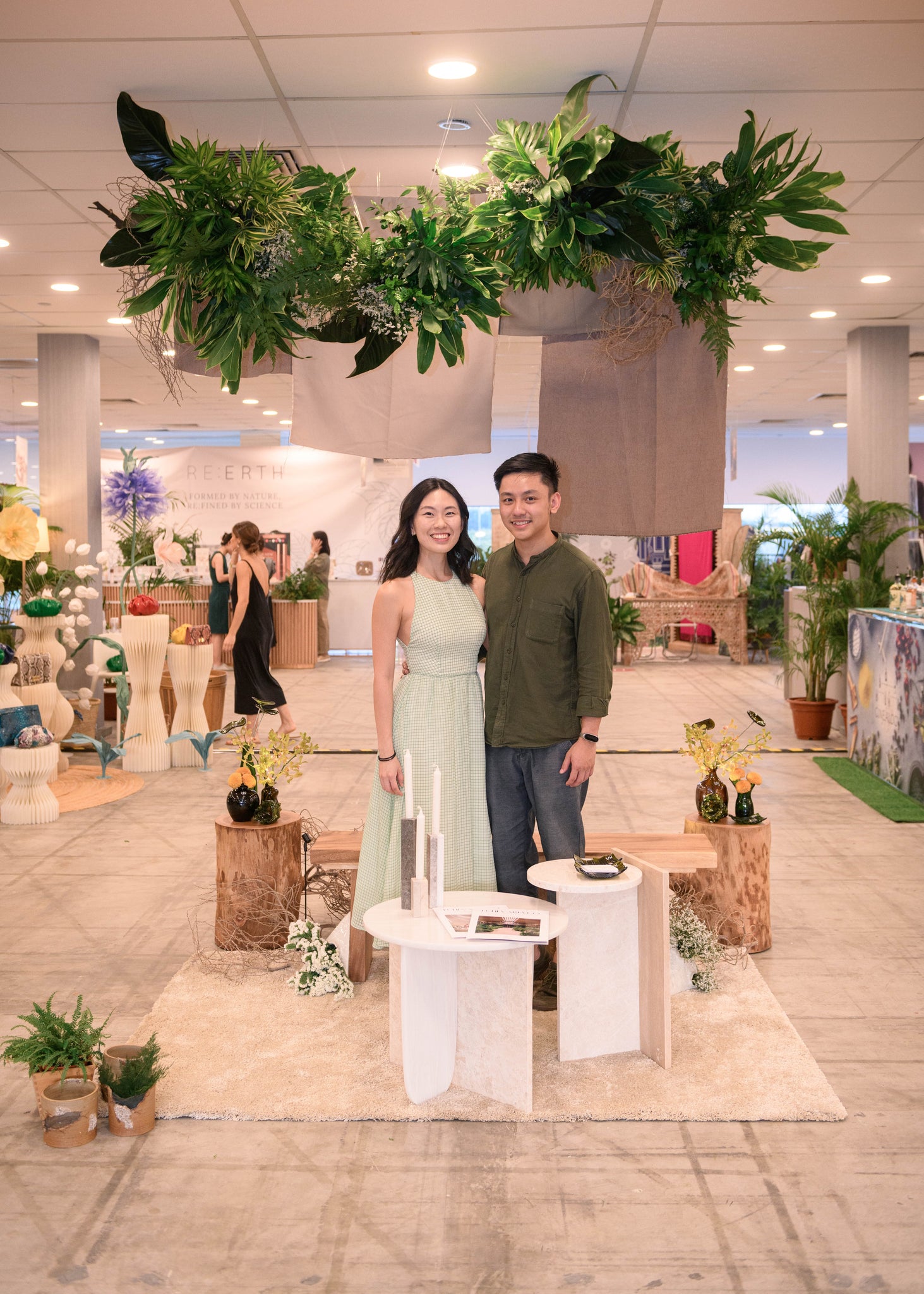Boutiques Fair Singapore green botanical sustainable hanging installation 01