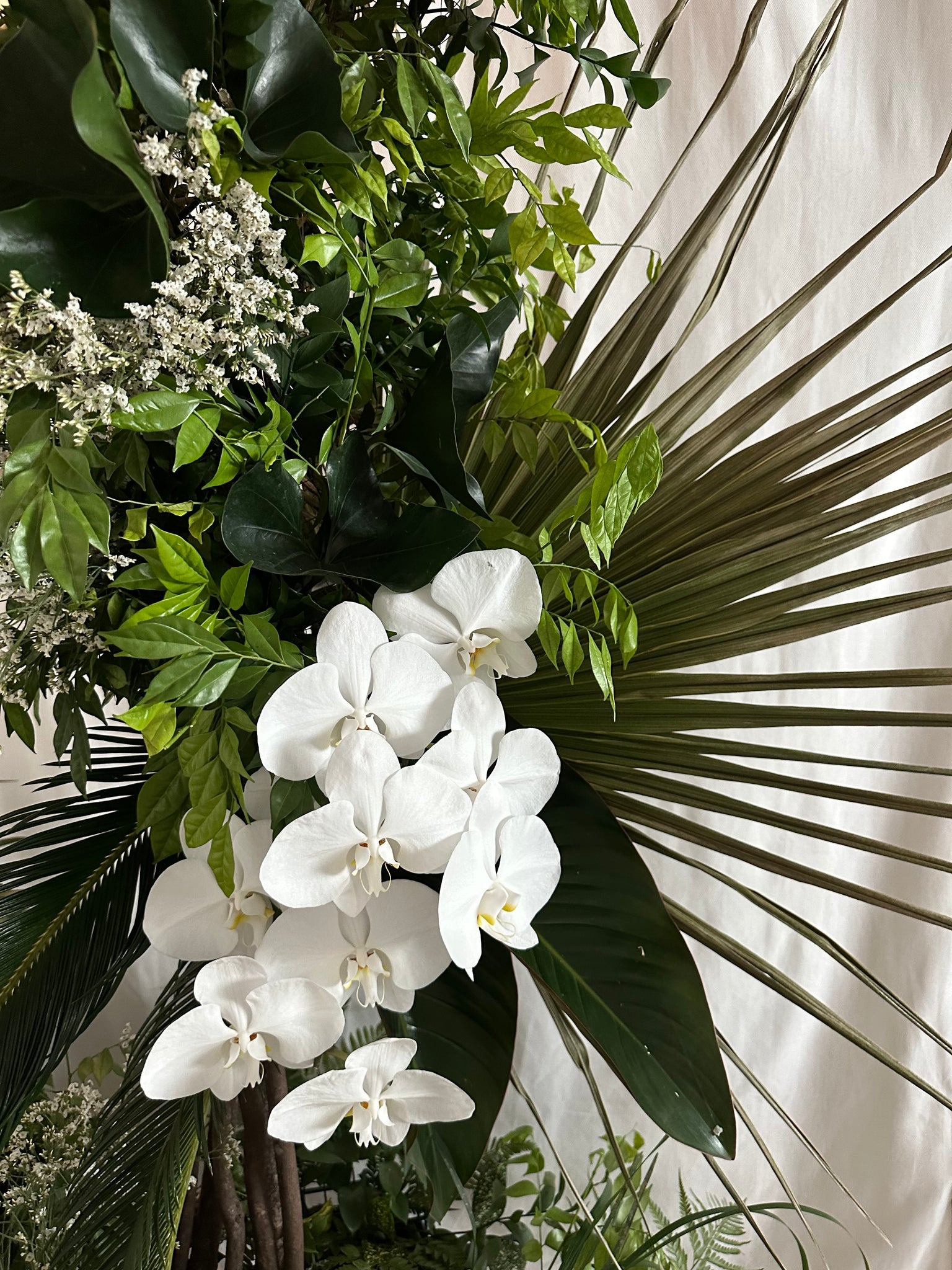 Echevaria.co Studio Launch Event Botanical Floral Arrangements Backdrop Arch 02