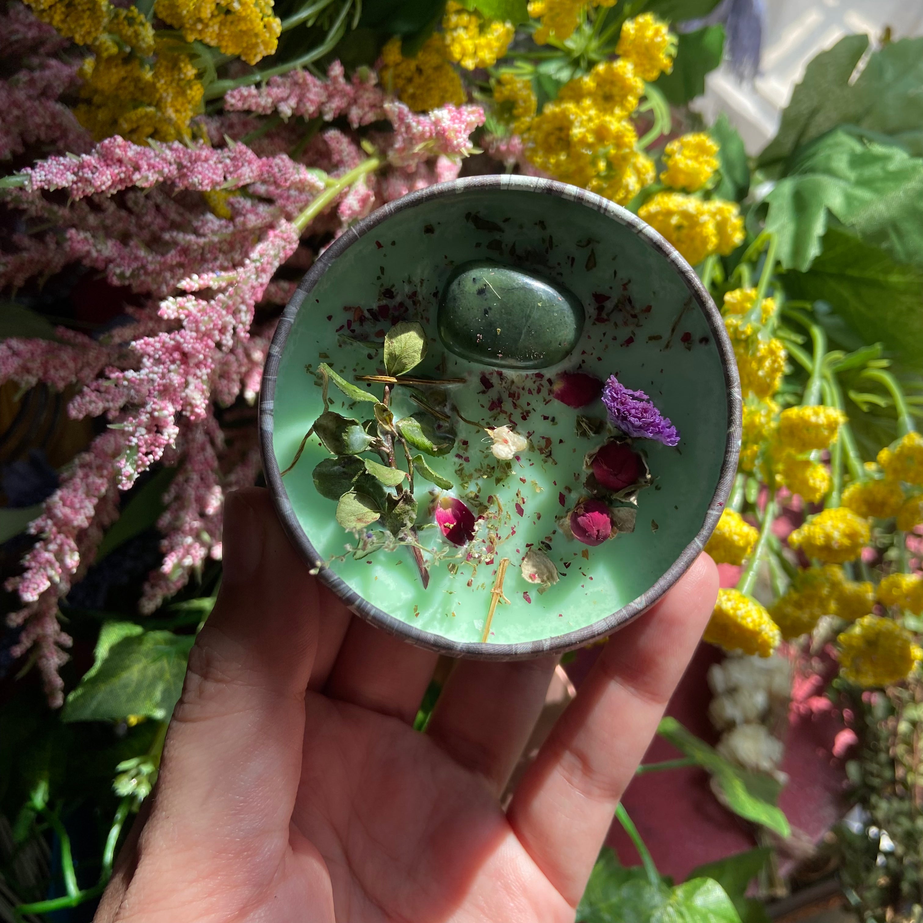 Lady Luck Candle for Prosperity & Wealth