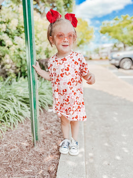 Fallin’ for leopard tshirt dress