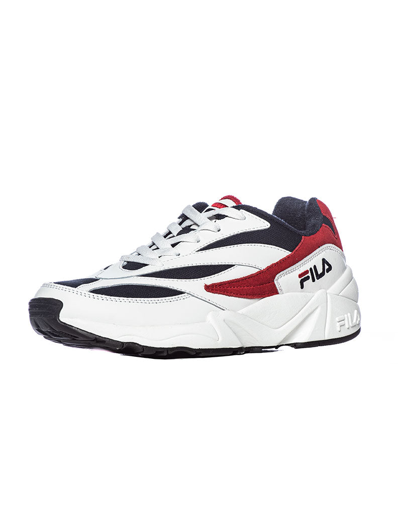 white red and blue filas