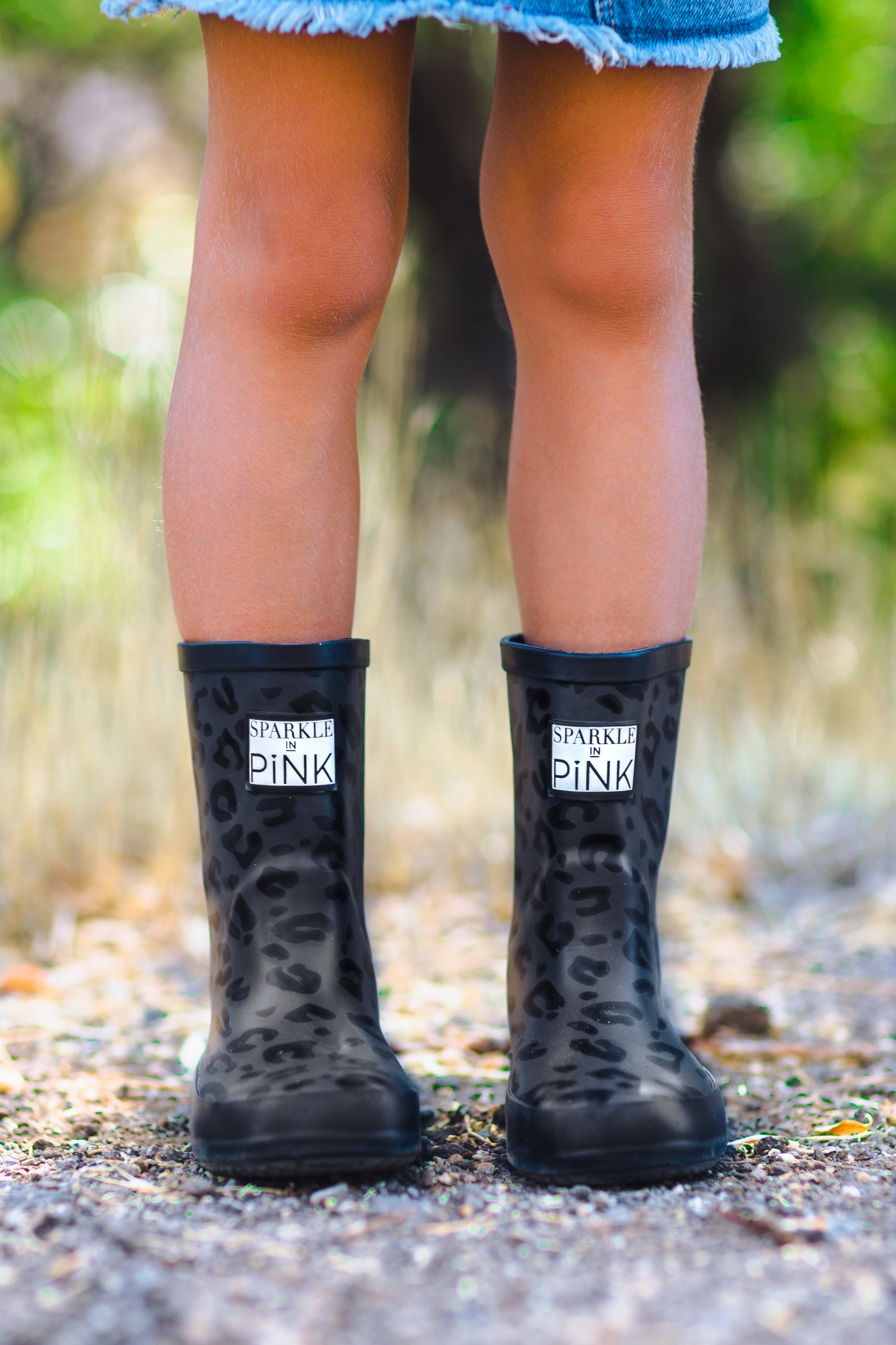 sparkle in pink rain boots