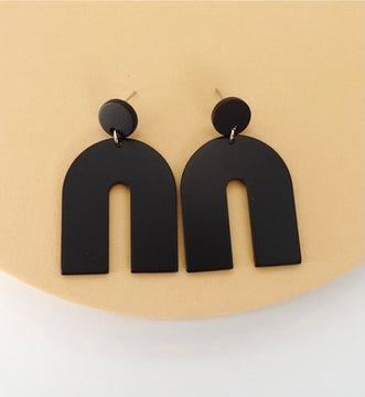 Modern U-Shaped Earrings in Black