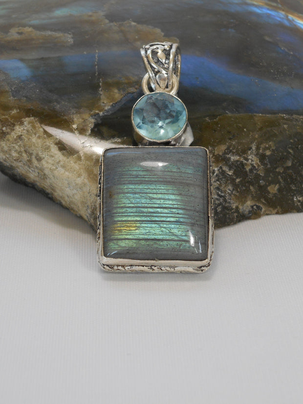 Labradorite Pendant 12 – Andrea Jaye Collection