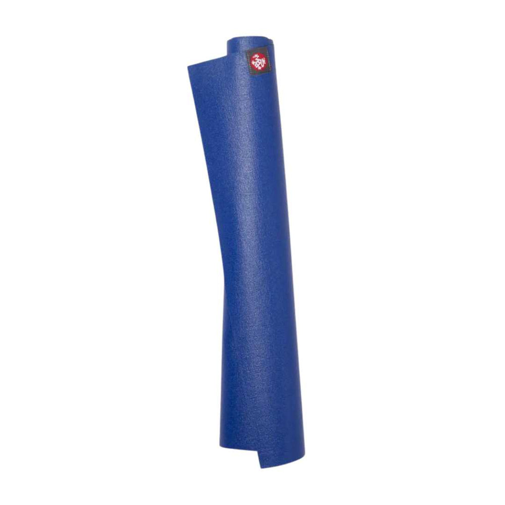 Key Power Movement - The Manduka eKO SuperLite yoga mat is a rubber travel  yoga mat with superior grip, it weighs less than a kilo and can be folded!  This yoga travel