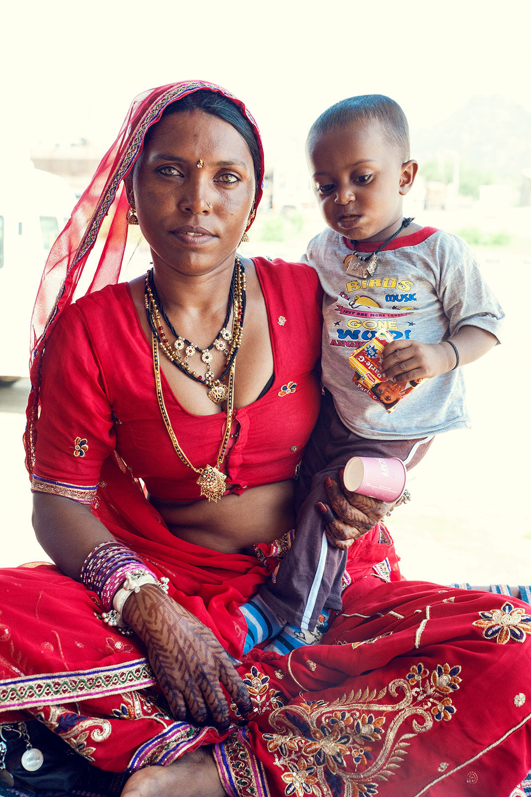 www.enkieyewear.com-enki-sunglasses-sarah-christensen-photography-kalbelia-tribe-india-2015