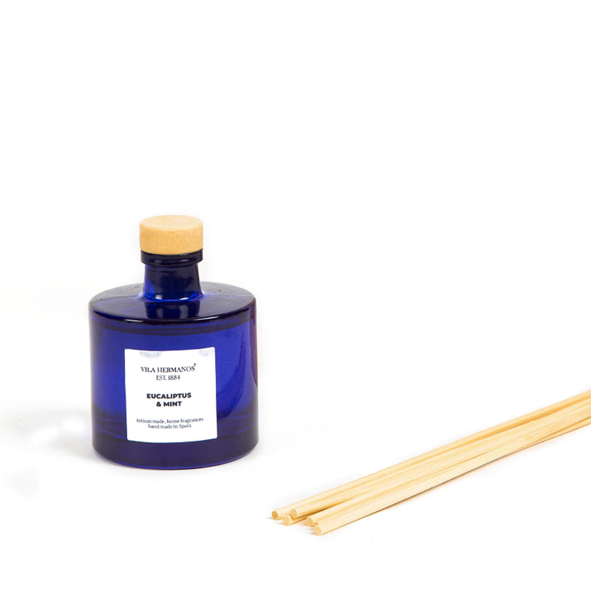 Vila Hermanos Apothecary Cobalt Blue Eucalyptus & Mint Reed Diffuser ...