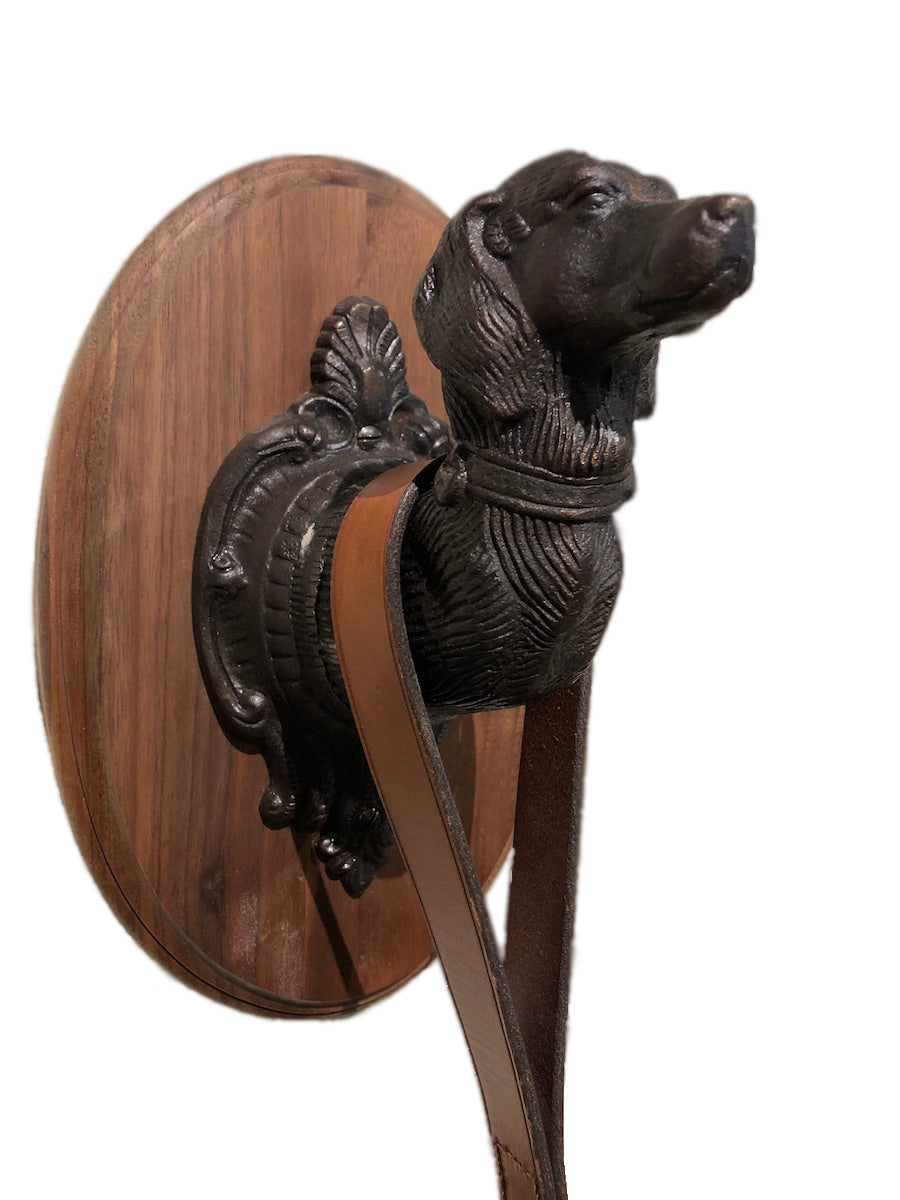 dog head leash holder