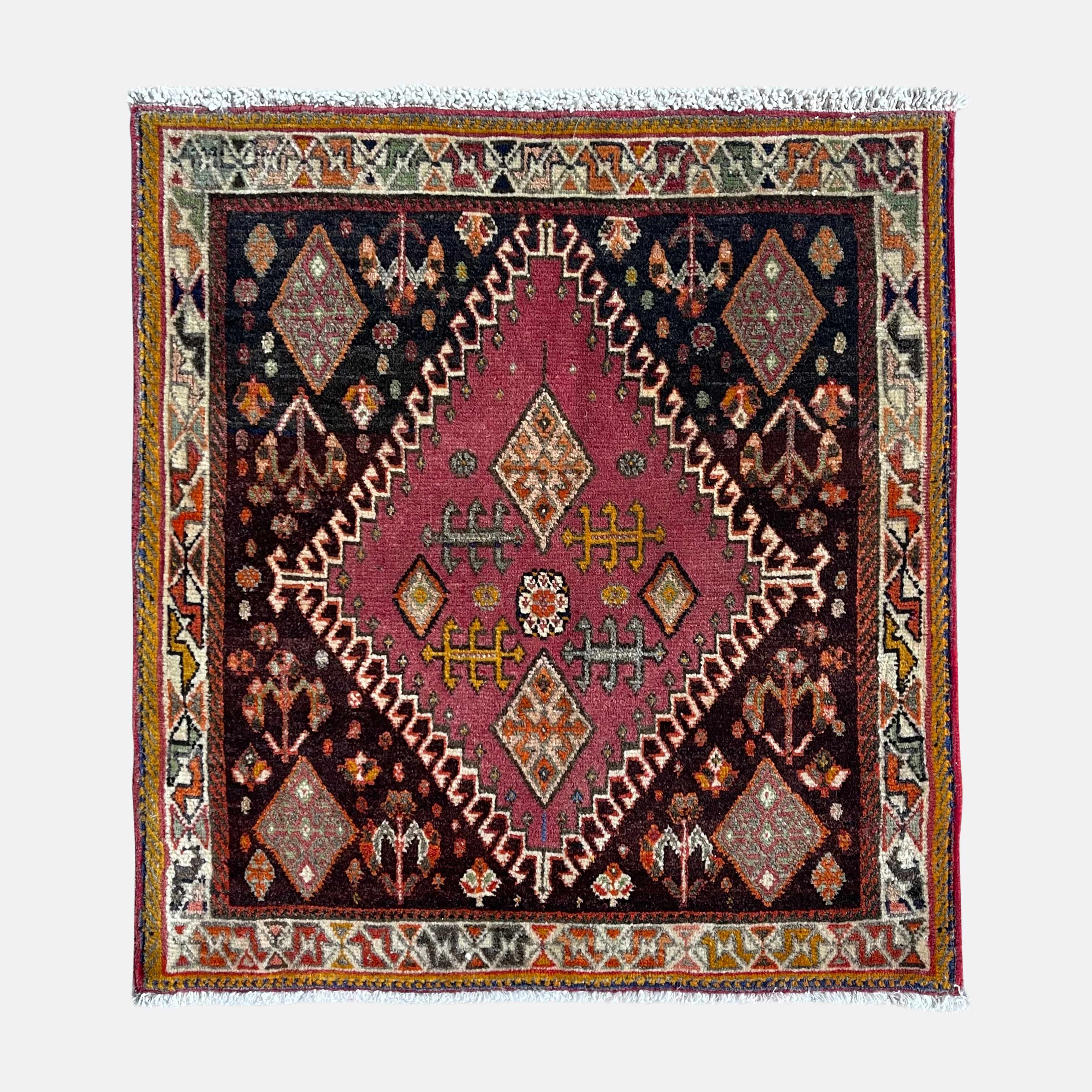 LITTLE TRIBAL RUG 60×60