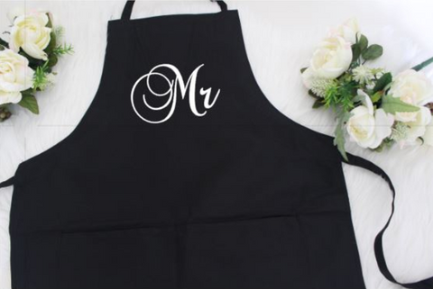 WEDDING GIFT IDEAS | Mr and Mrs Couple's Gift Box | Gifts for Couples - Mr Apron