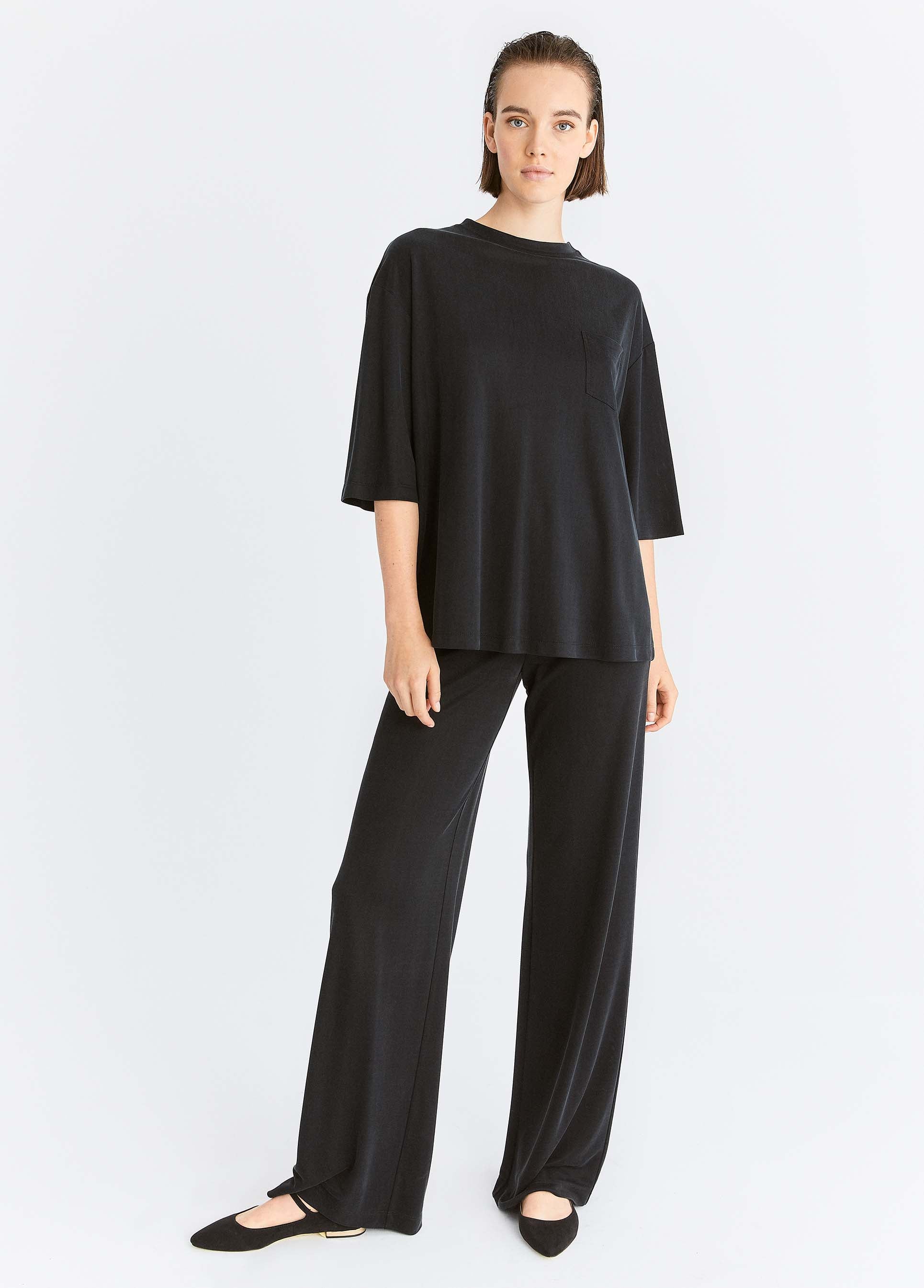 Roman Essential Oversized T-Shirt. 1