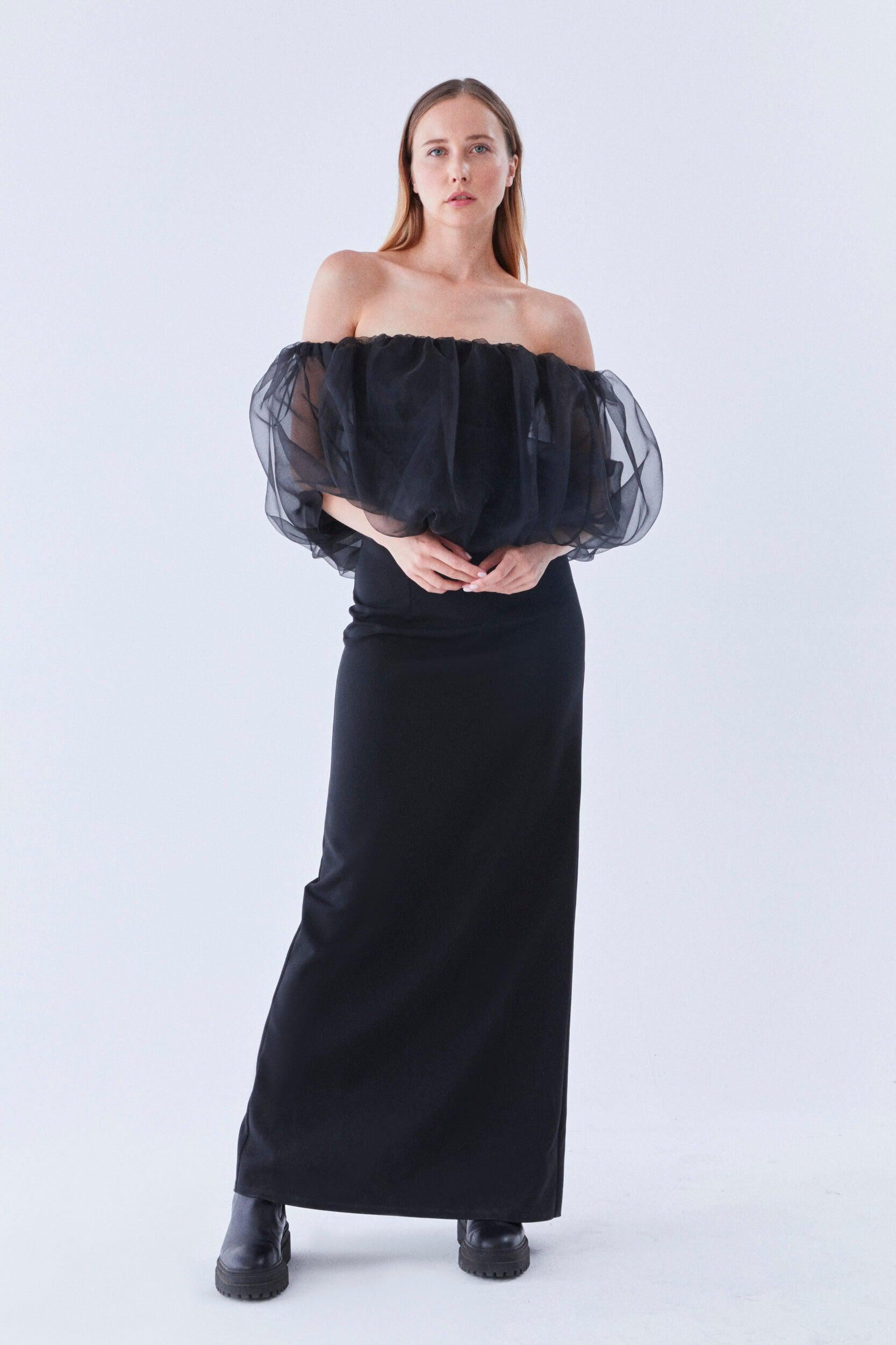 Roman Black Sleeveless gown. 2