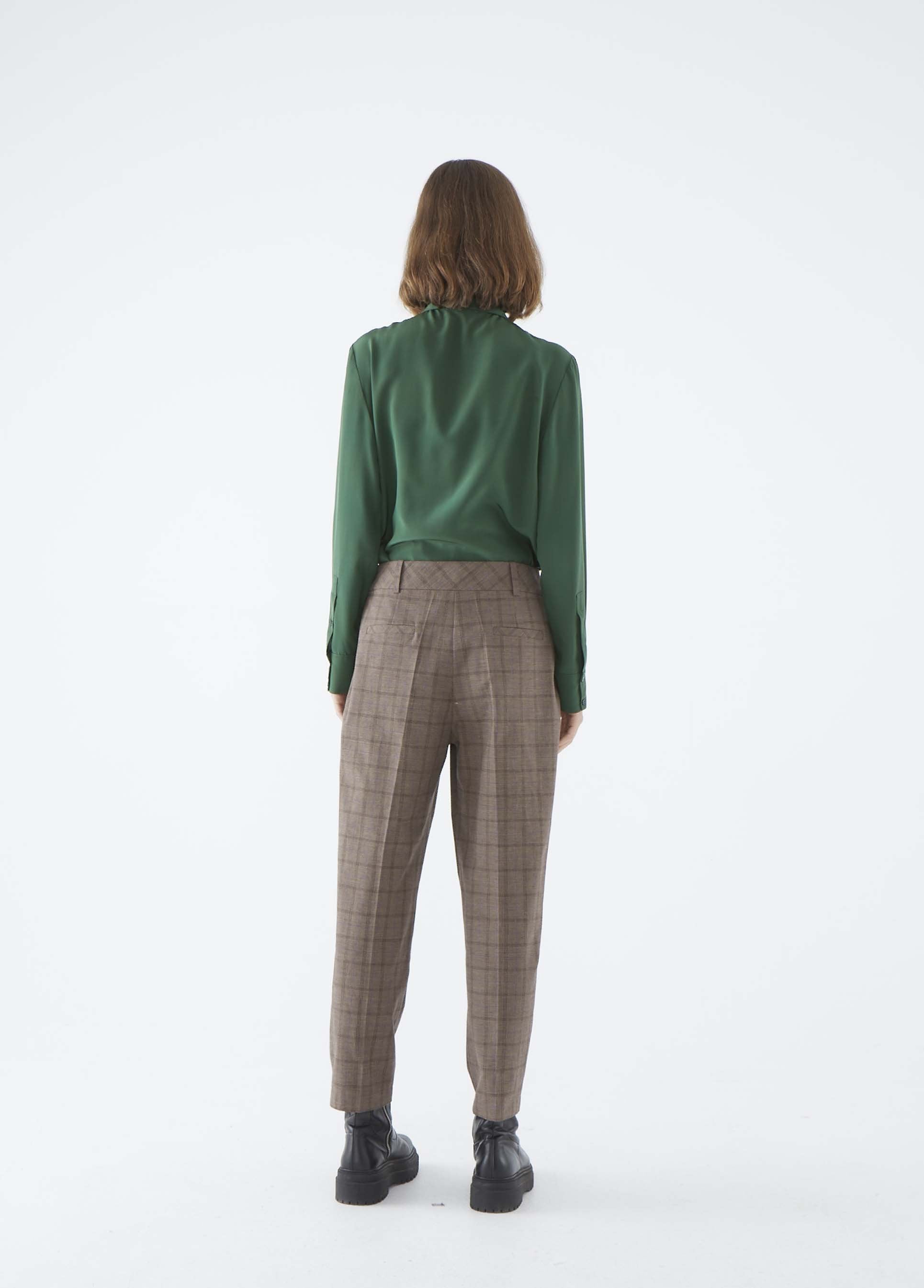 Cropped Stretch Trouser in Stone - Roman Originals UK | Roman originals,  Trousers, Cropped