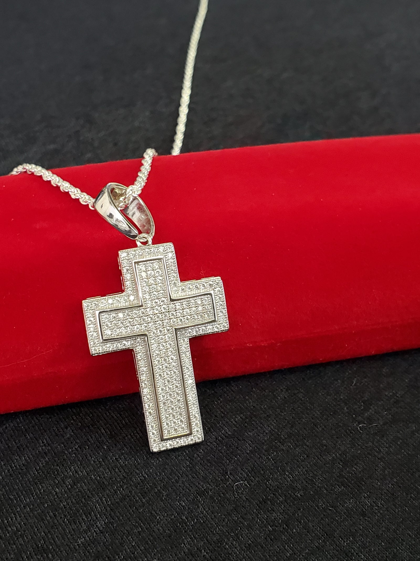 925 Sterling Silver Cross Pendant with Optional Necklace Chain