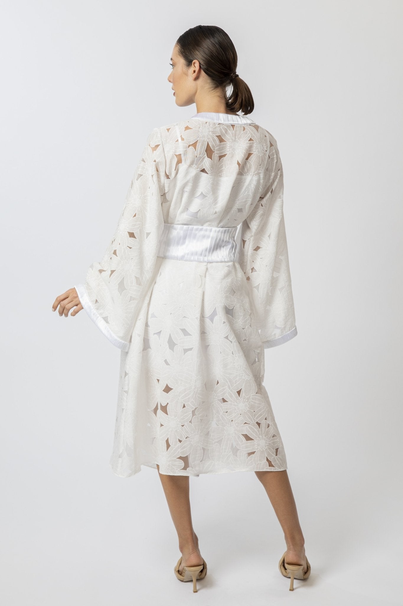 The Agustina Wrap Dress | White – Darcé