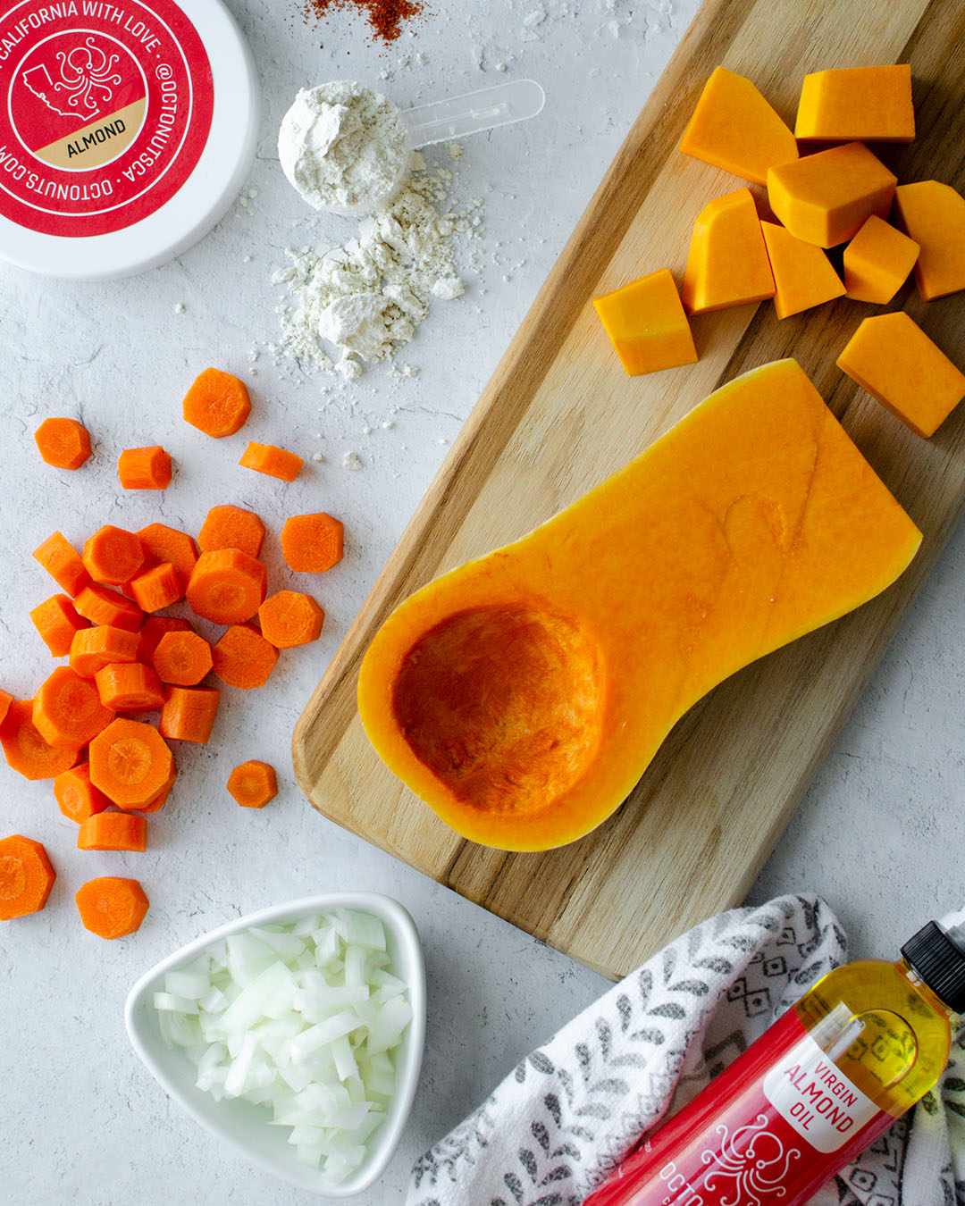 Creamy Vegan Butternut Squash and Carrot Soup Ingredients