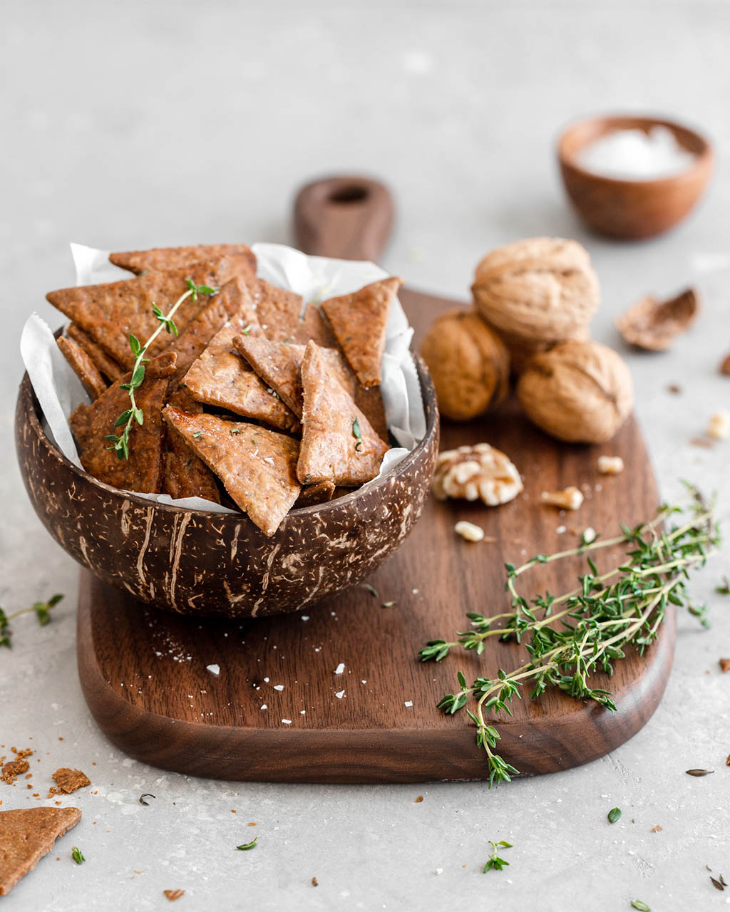 Walnut Crackers with Octonuts Walnut Protein Powder