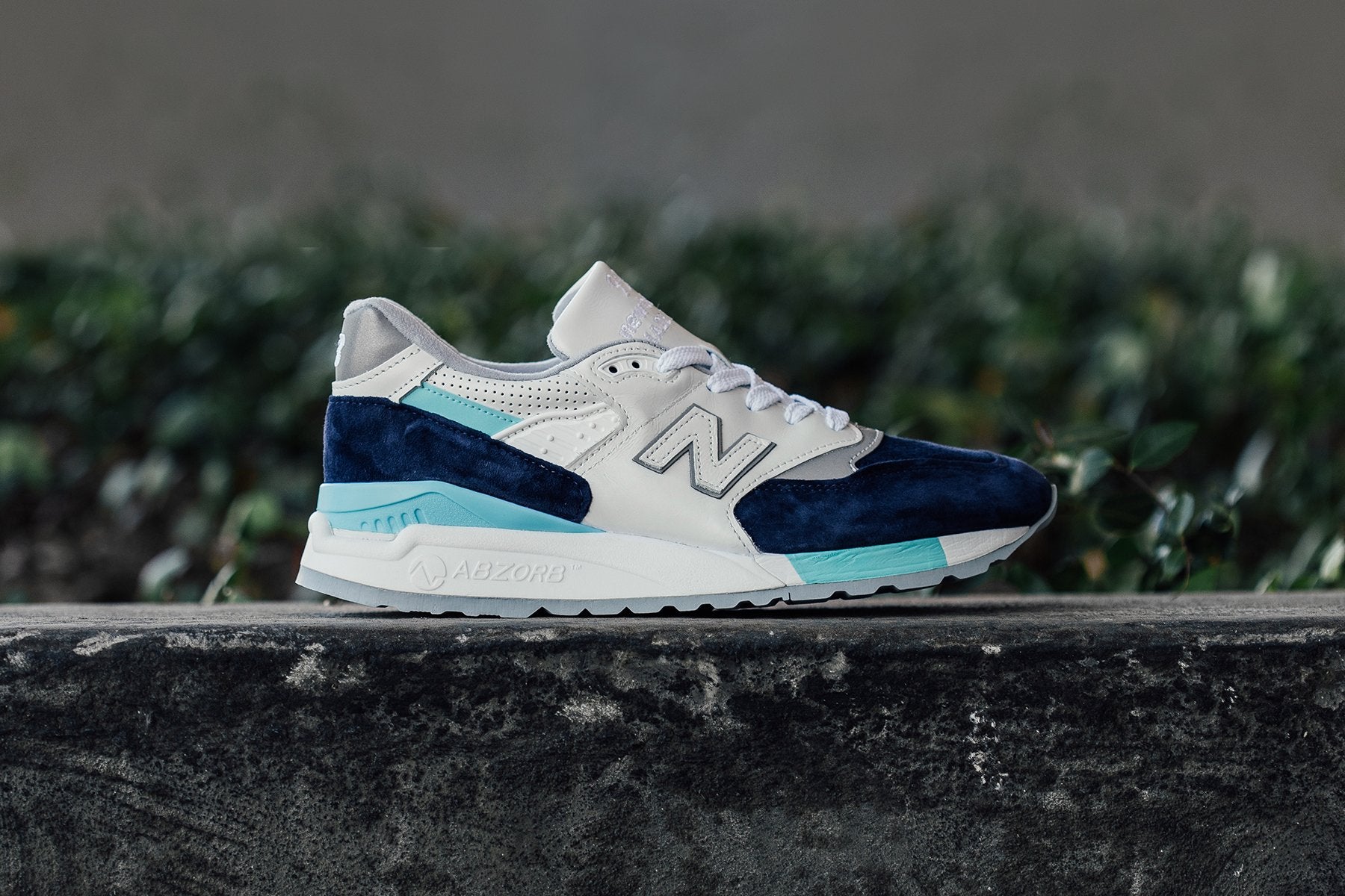 new balance winter peaks