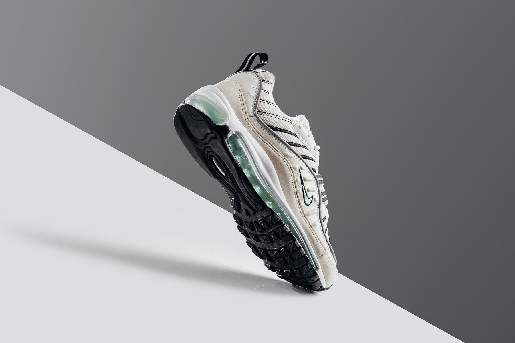 Nike Women's Air 98 "Sail/Igloo-Fossil" – Feature